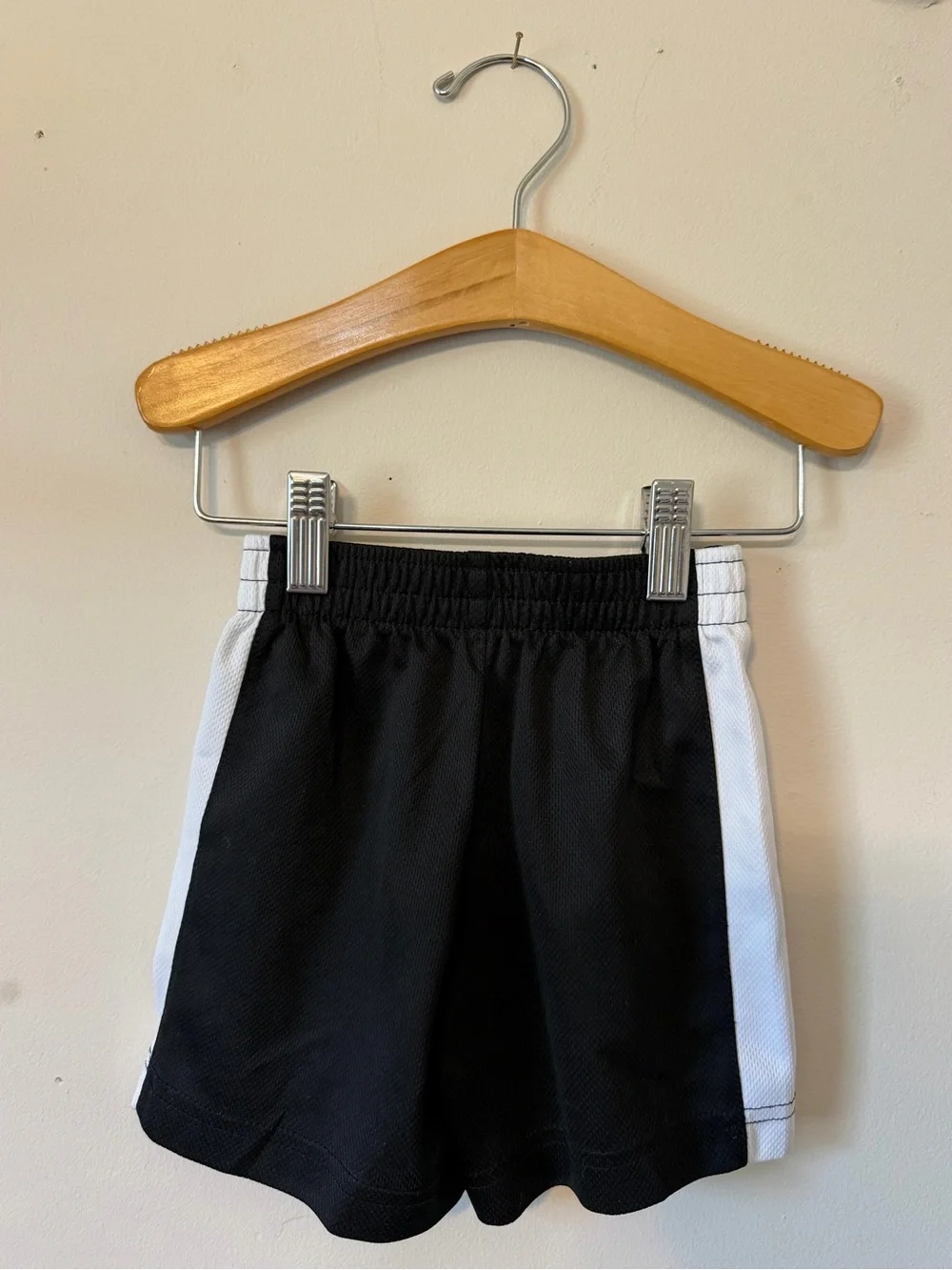 Nike | 2 Piece Toddler Dri Fit Tee and Black Athletic Shorts Set | Size 3T - Picture 4 of 7